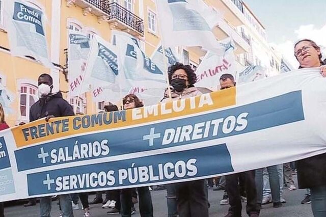 Progressão na carreira vai ser acelerada para 300 mil funcionários públicos