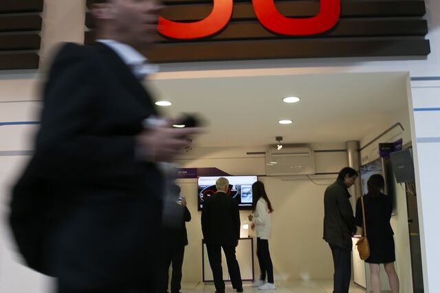 Pequim admite retaliar chumbo da Huawei no 5G