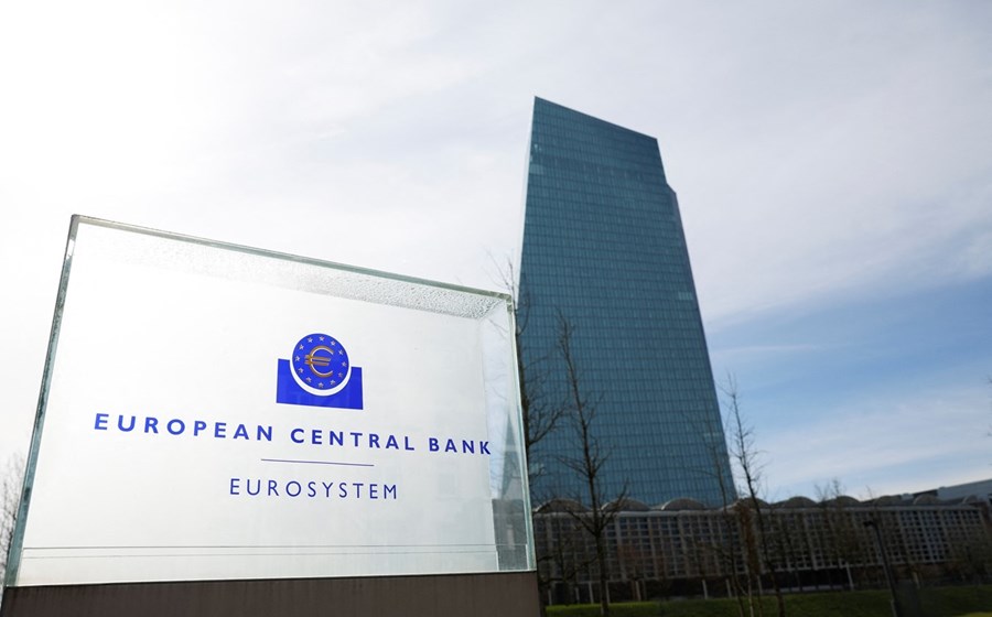 O Banco Central Europeu, sediado em Frankfurt, tem por missão a estabilidade dos preços. As ferramentas que usa influenciam toda a economia.