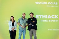 O vencedor do Prémio Nacional de Inovação na categoria de Cibersegurança foi a Ethiack . André Baptista, co-fundador & CTO da Ethiack, recebeu o prémio entregue por Diana Ramos e Rui Coutinho.