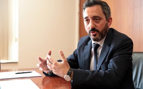 Eduardo Pinheiro: “País está mais bem preparado” com revisão da bazuca europeia