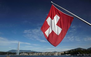 Suíça aprova taxa mínima de IRC de 15% 