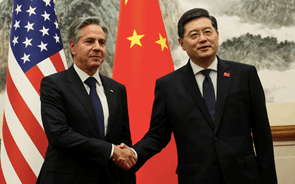 Chefes das diplomacias dos EUA e da China reunidos durante mais de cinco horas