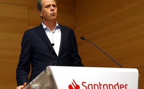 Pedro Castro e Almeida, Santander