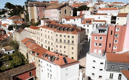 Pátio Salema convertido em casas de luxo com T0 a 460 mil euros 