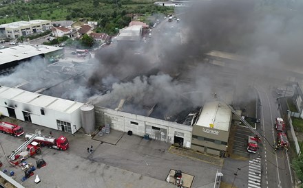 Lugrade vai investir 10 milhões para reconstruir fábrica que ardeu