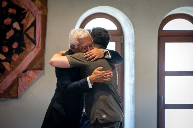 Costa garante a Zelensky que Portugal continua 'lado a lado com a Ucrânia'