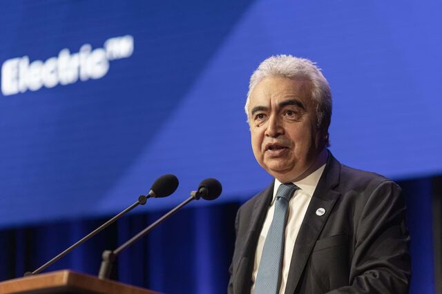 Capacidade de energia renovável no mundo deve triplicar até 2030, diz AIE