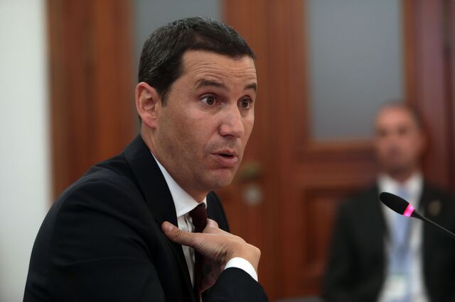 TAP: As várias versões da mesma história. Quem diz a verdade?