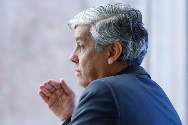 Centeno pede às empresas que passem ao consumidor descida de preços
