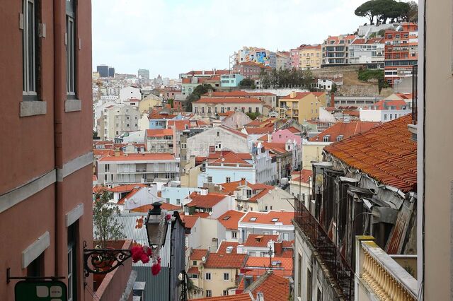 Estrangeiros estão a comprar menos casas em Portugal