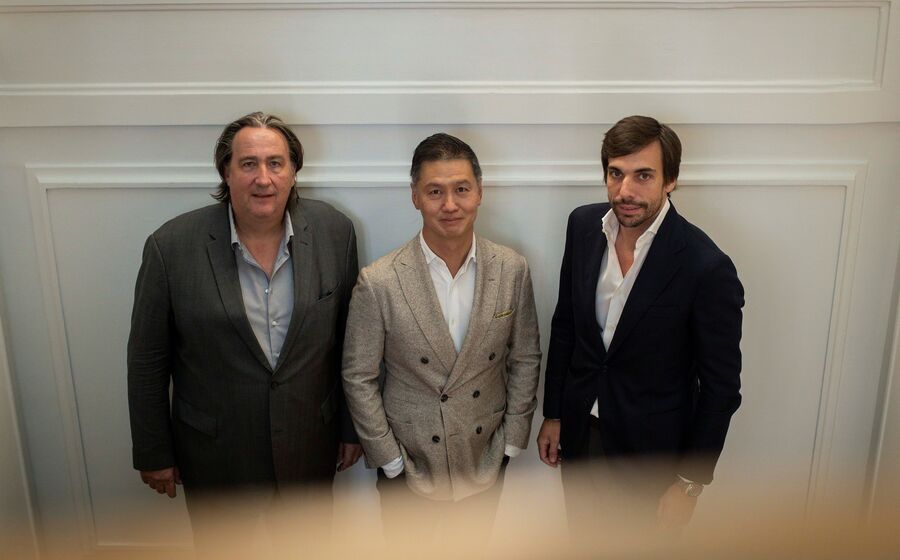Christophe Vielle, Goodwin Gaw e André Oliveira na sede da C2 Capital, em Lisboa. 