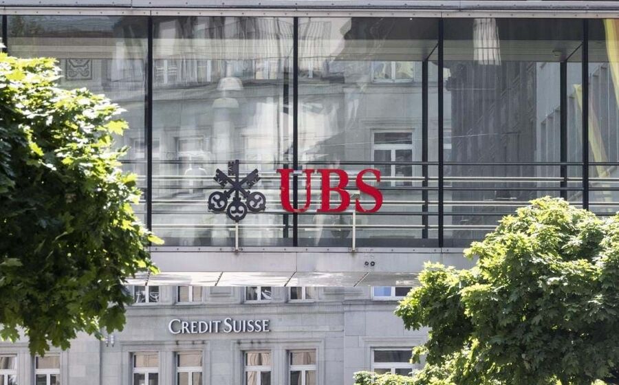 UBS Credit Suisse logos