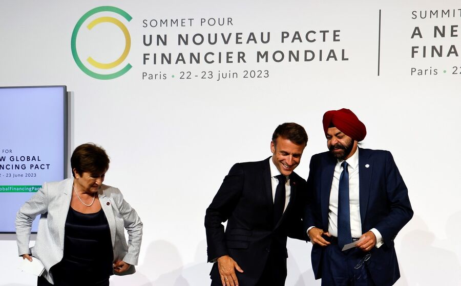 Kristalina Georgieva, Emmanuel Macron e Ajay Banga