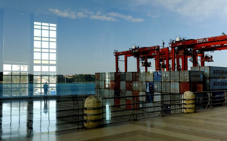 contentores, importações, exportações, encomendas