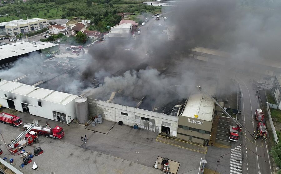 Fábrica em Torre de Vilela