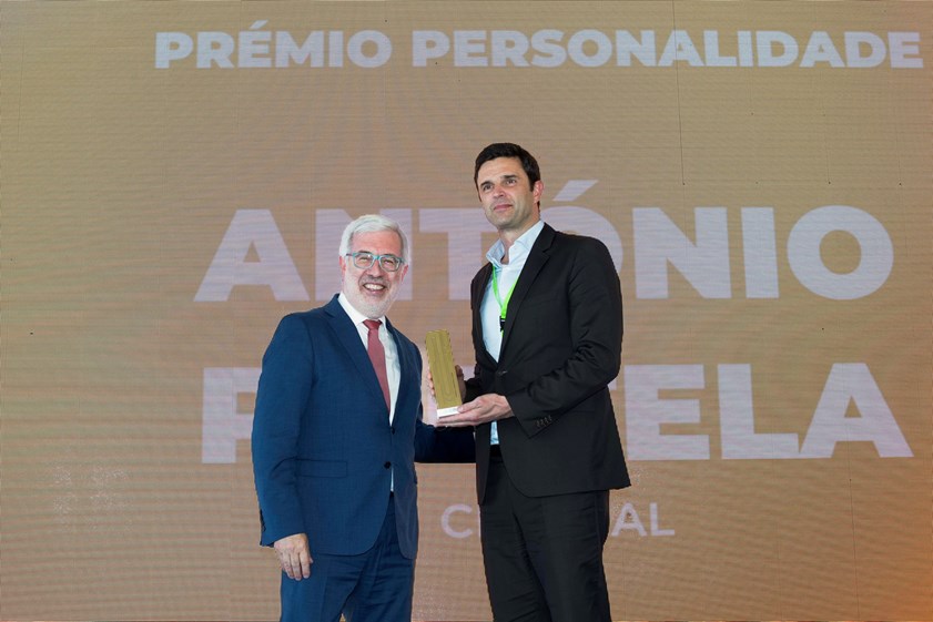O Prémio Personalidade da primeira edição do Prémio Nacional de Inovação foi atribuído a António Portela, CEO da Bial. O prémio foi entregue por Mário Campolargo, Secretário de Estado da Digitalização e da Modernização Administrativa.