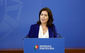 Ana Mendes Godinho insiste que Governo está a 'trabalhar com todos'