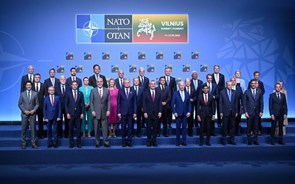 Falta de prazos para adesão da Ucrânia à NATO motiva críticas de Zelensky