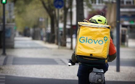 Estafetas perdem recurso contra Glovo: Relação não reconhece contratos