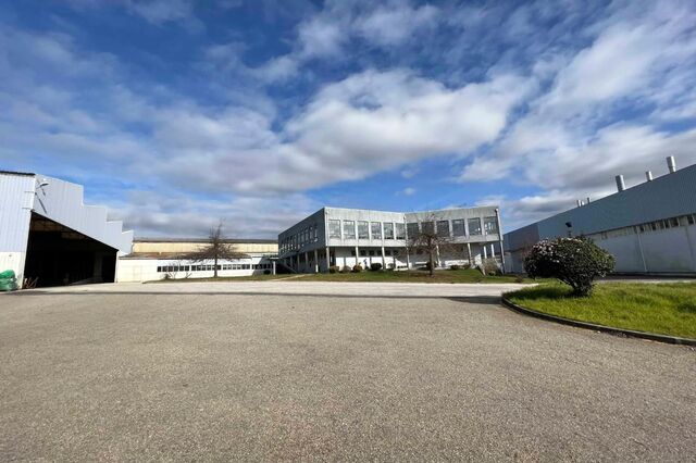 Dona chinesa põe à venda duas fábricas da Cifial em Portugal  