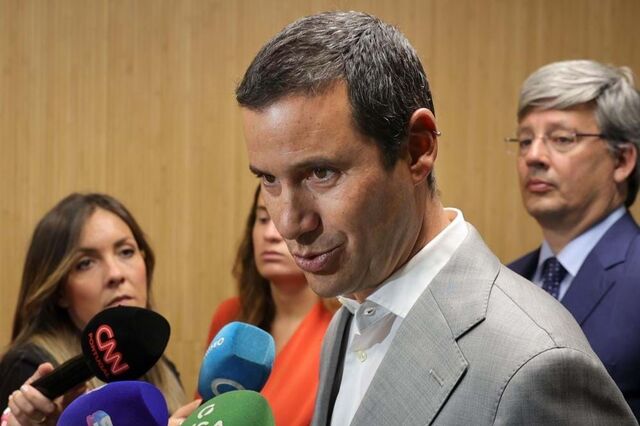 Galamba otimista em acordo com sindicato dos revisores para travar greve da CP