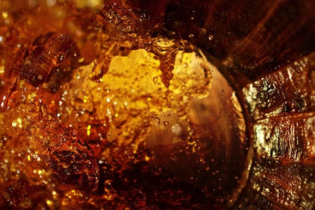 Plataforma portuguesa serve 'cocktail' de uísque em NFT