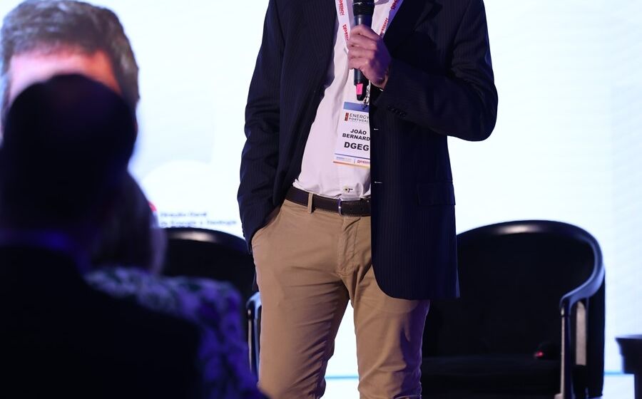 João Bernardo