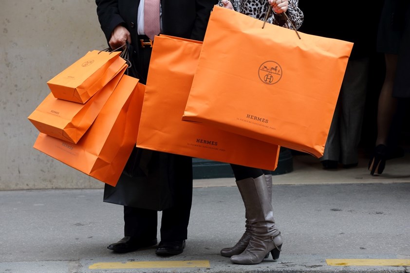 Europa e Ásia foram as regiões em que as receitas da Hermès foram mais avultadas, com um crescimento de 21,3% e 32,3%, respetivamente.