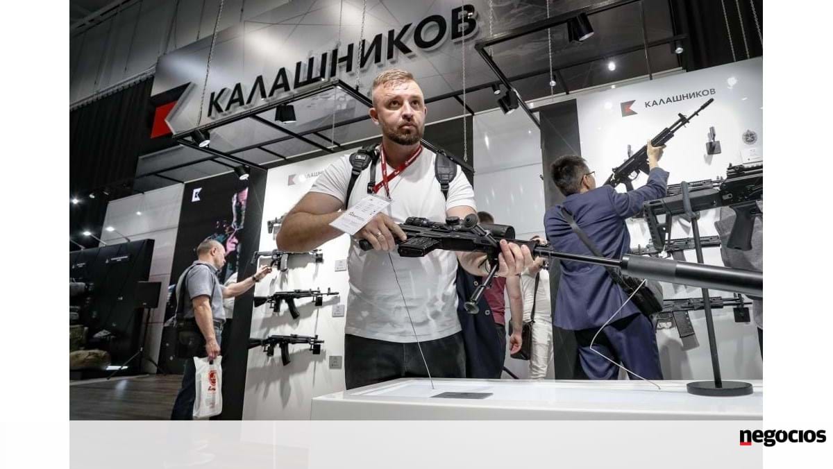 Moscou: apelo de Londres para não gastar dinheiro em armas russas