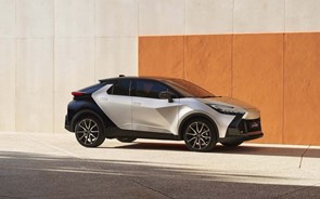 Toyota C-HR. Radical