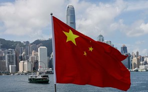 China faz pausa e tenta reorientar economia de crescimento “fictício” para “genuíno”