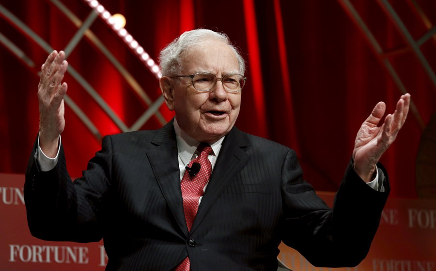 Conhecido como Oráculo de Omaha, Warren Buffett é um dos investidores mais seguidos em Wall Street. Benjamin Graham e Philip A. Fisher foram as suas grandes inspirações.