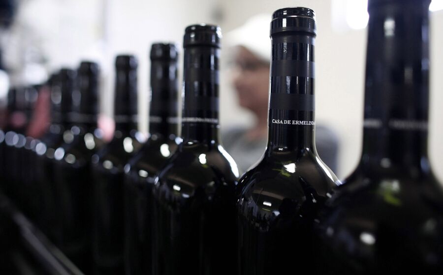 vinho, garrafas