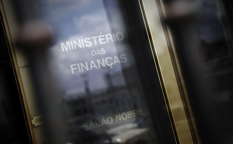 ministerio finanças