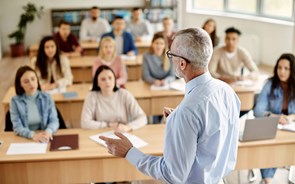 Conheça as opções públicas e privadas de bolsas de estudos 