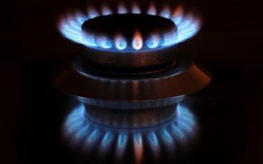 Fatura de gás desce até seis euros na EDP, sobe 70 cêntimos na Galp