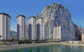 Edifício mais alto de Gibraltar descarrega água salgada de autoclismos “made in” Aveiro 