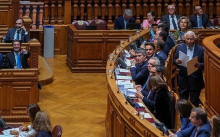 Salário mínimo deve continuar sem pagar IRS