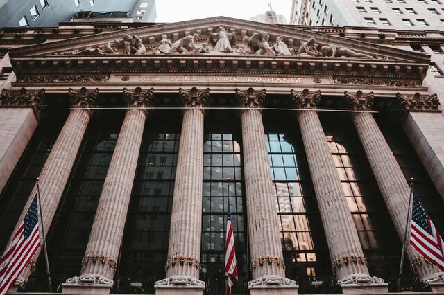 Wall Street no vermelho com Nvidia a liderar quedas entre as 'megacap'