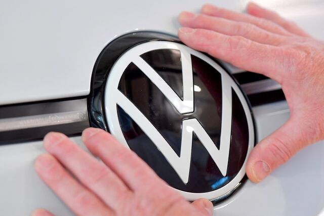 Volkswagen investe 5.000 milhões em 'joint-venture' com Rivian focada em elétricos