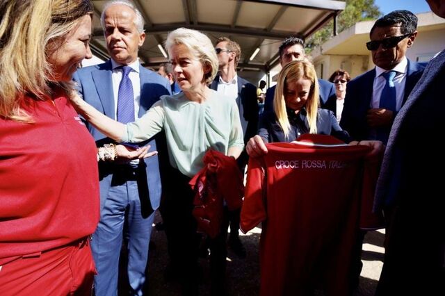 Ursula von der Leyen tem plano de 10 pontos para decidir quem chega à Europa