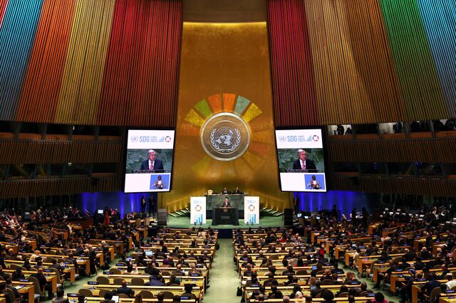 ONU aprova 'cessar-fogo imediato' em Gaza. EUA abstêm-se
