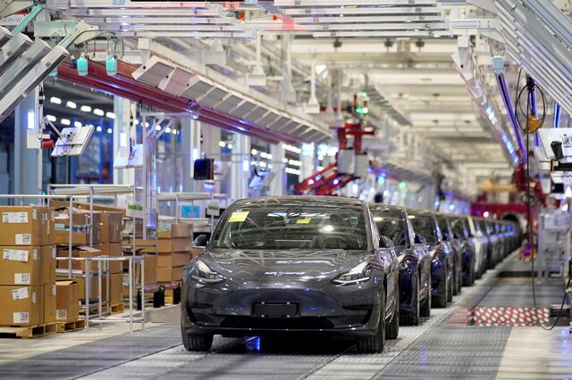 Investigação de Bruxelas a carros elétricos vindos da China ameaça Tesla