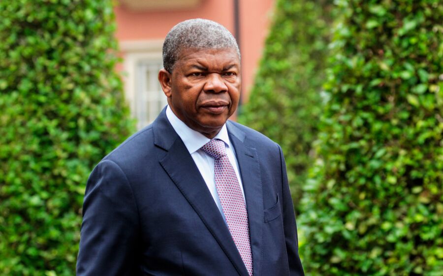João Lourenço, Angola