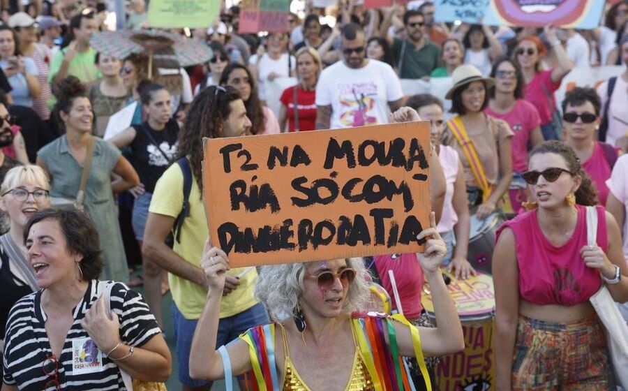 Manifestação pelo direito à habitação