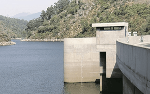 Fisco já tem modelo para avaliar barragens e pede urgência a peritos
