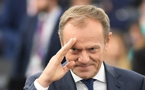 Sondagens à boca das urnas na Polónia dão vitória ao partido no poder mas maioria à oposição