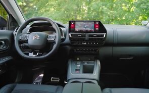 Clip 1 min C5 Aircross Hybride 136.mp4