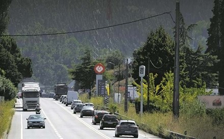 Novos radares quadruplicam multas em apenas um mês